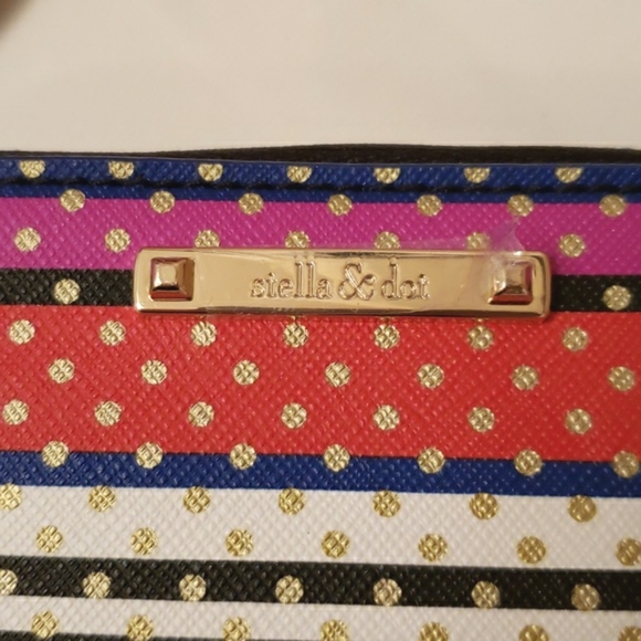 Stella & Dot Call Me wallet NWOT - Picture 2 of 8